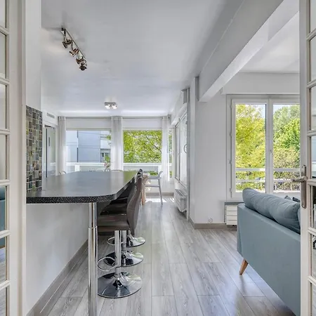 شقة Coliving - Montana Bedroom - Convenient & Near Cern *